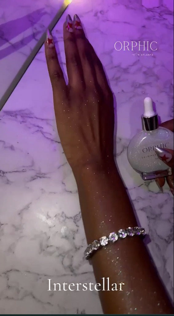 "Orphic" Glowing Shimmer Dry Oil
